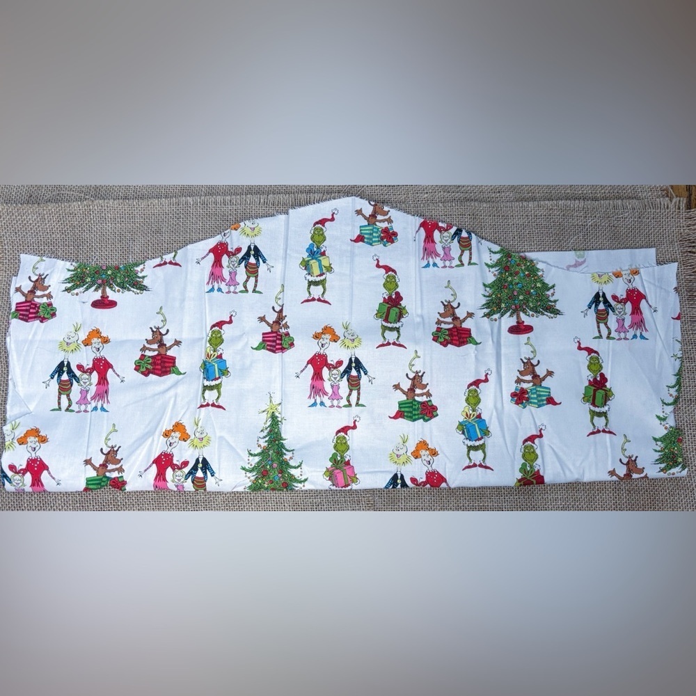 Dr Seuss The Grinch Who Stole Christmas Fabric Scrap Material Piece Whimsical